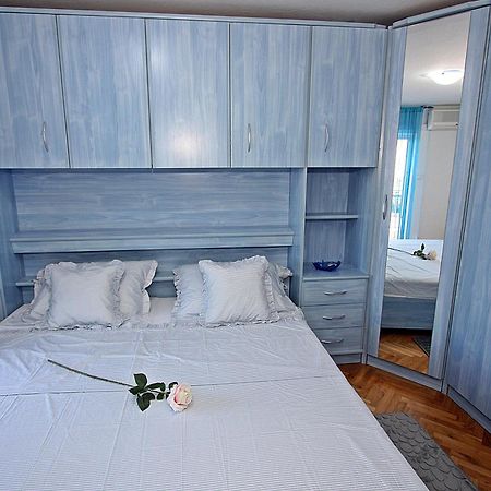 Apartments With Wifi Supetar, Brac - 5665 Bilik gambar