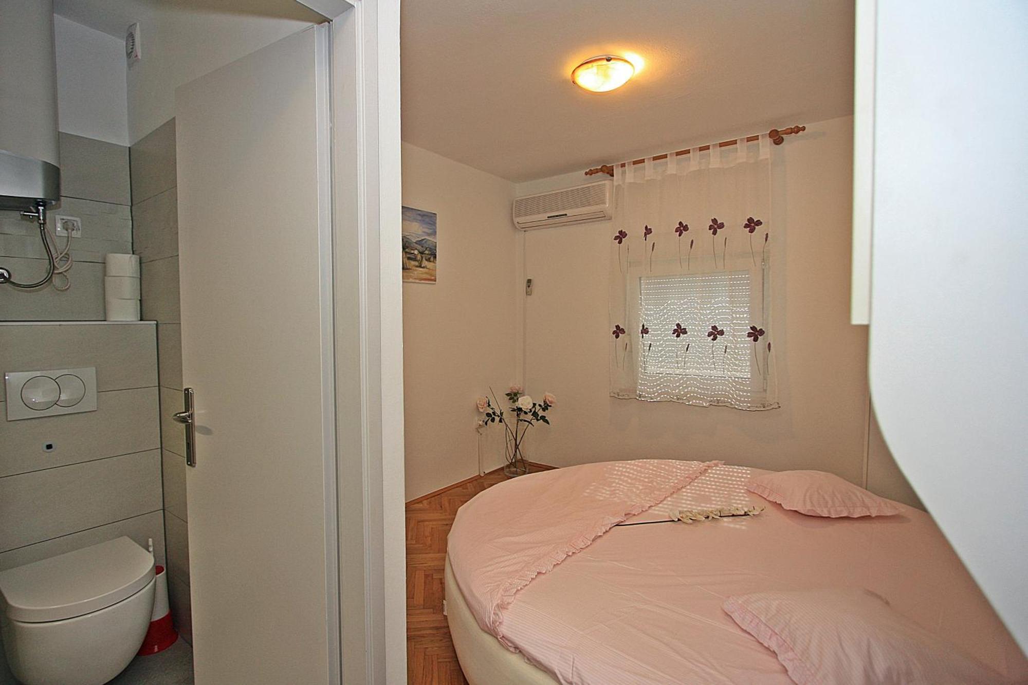 Apartments With Wifi Supetar, Brac - 5665 Bilik gambar